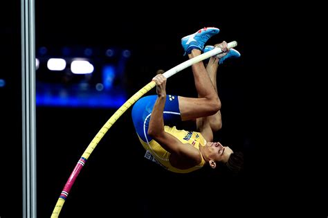 Armand duplantis competes for his mother's homeland, sweden, despite being born and raised in the having taken pole vaulting to new heights with a world record of 6.17m in poland last weekend. Mondo Phenomeno - Track & Field News