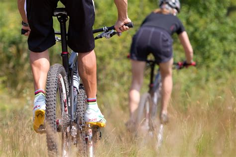 Sprungkraft sofort steigern | übungen für zuhause. Krafttraining für Biker Teil III