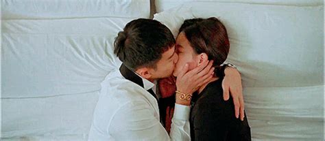 Lee was first included in forbes korea power celebrity list in 2010 placing seventh, after ranking fourth in 2011, and sixth in 2012 and 2015. My favorite kiss scene of Lee Seung Gi and Oh Yeon Seo