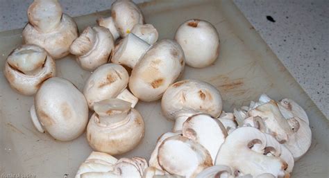Funghi prataioli, dove e quando crescono i prataioli, coltivare funghi prataioli in fungaia prataioli funghi (foto©pixabay). champignons: caratteristiche e come cucinare | Ricette di ...