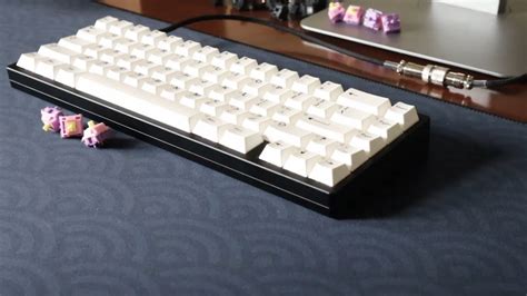 Check spelling or type a new query. Banana Split Switches | Brass Plate | KBD67 MKII | Typing ...