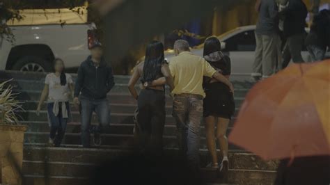 En esta ocasión, el periodista navarro se ha centrado en las. David Beriain acerca el periodismo más inmersivo a DMAX ...