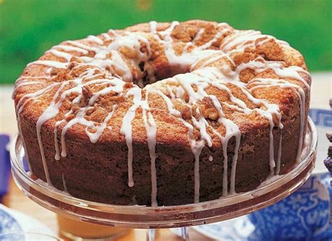 By now it should be abundantly clear that we basically worship at the throne of ina garten. Barefoot Contessa Sour Cream Coffee Cake | Sour cream ...