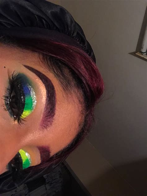 Bright eye makeup Instagram @KaeeBae_ | Bright eye makeup, Eye makeup, Bright eye
