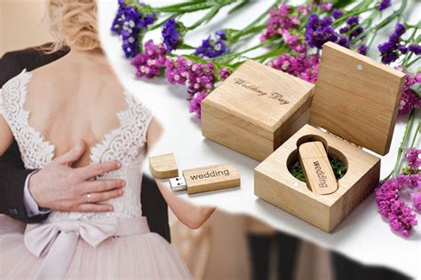 Cette boite classique usb est la boite usb mariage simple & jolie qui raviera vos clients. Une clé USB personnalisée pour les photos et vidéos du ...