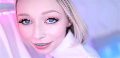 89,149 18 year old swallows free videos found on xvideos for this search. Athena May's Metal Mouth Gets Stuffed in New Swallow Salon ...