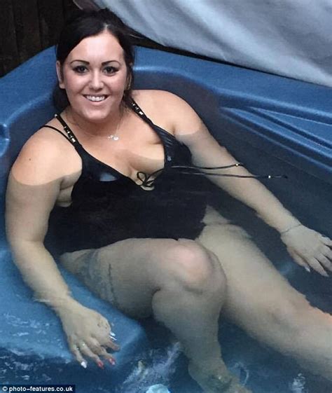 Studies have shown an increased risk for neural tube defects in babies finally, you may be more likely to get dizzy or pass out while sitting in a hot tub or sauna when you're pregnant. Woman shed seven stone after Facebook picture upset her ...