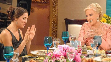 El actor dijo ser fanático de cae, con quien compartió la mesa. Vuelve Mirtha Legrand: la conductora compartir la mesa ...