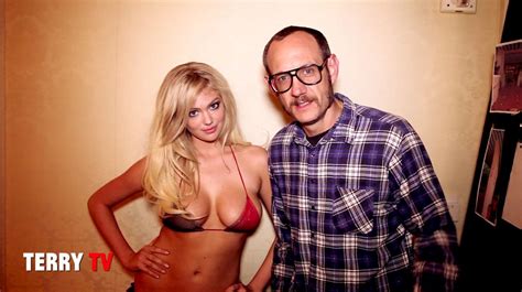 Kate upton has a brand new dance. Cat Daddy | Know Your Meme
