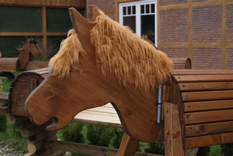 Pferd ausdrucken schablonenmalerei holzpferd selber bauen schablonen holzpferd kostenlose vorlagen wandschablonen pferde silhouette. Das Sonderscharnier