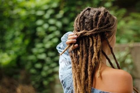 While dreadlocks don't cause damage directly, you have. Soft Dreads Hairstyles For Teenagers / 20 Best Soft ...