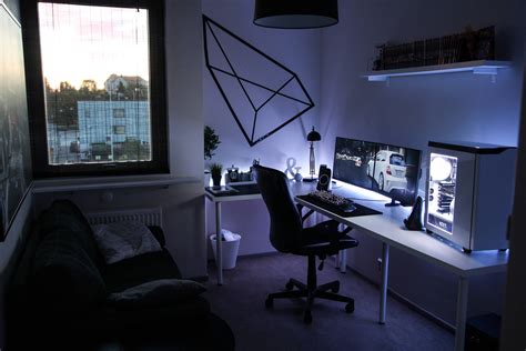 Ideas for spicing up the bedroom. THE XENON OFFICE in 2020 | Bedroom setup, Small game rooms ...
