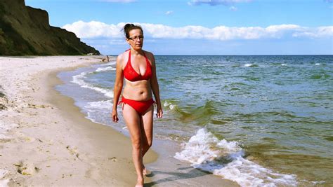 He's such a couch potato 2 the scissor sisters' new album is full of catchy tunes. Authoritative answer, mature women bikini bathing suits ...