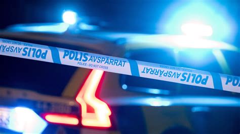 En gärningsperson ska ha skjutit mot en restaurang i tivoliparken i centrala kristianstad och polisen utreder. Man avliden efter skottlossning i Malmö - P4 Kristianstad ...