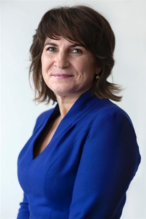 eːˈlisaːbɛt maːˈriaː joːˈseːfaː liliˈɑnə ˈplumən; Politiek café met minister Ploumen - PvdA Almelo