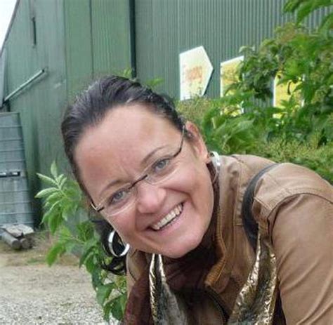 April 2007 auf der theresienwiese in heilbronn mit einem gezielten kopfschuss getötet, ihr kollege martin a. Terror-Verdächtige: NSU-Überlebende Beate Zschäpe bleibt ...