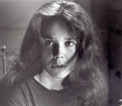 Based on the 1974 doris bither case, the entity direction by sidney j. Barbara Hershey fou Carla Moran a "L'ens" ('The Entity ...