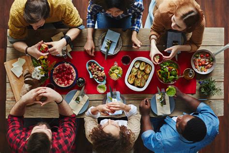 Fondue is a dinner idea to entertain a party of 10. Can Dinner Parties Make America Great Again? | KQED