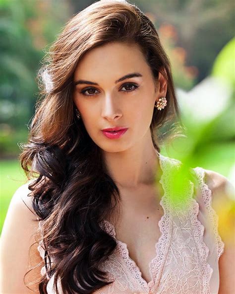 Bollywood actress evelyn sharma was reportedly stalked by a fan on the sets of the upcoming film 'saaho'. Saaho actress Evelyn Sharma gets engaged - Rediff.com movies