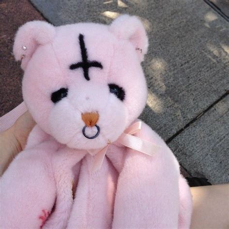The world is full of many wonders. Pin on creepy cute