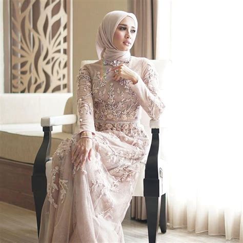 Dress kebaya hijab brokat tali pita untuk orang gemuk. Model Baju Gamis Brokat Untuk Orang Gemuk Pendek | Pakaian ...