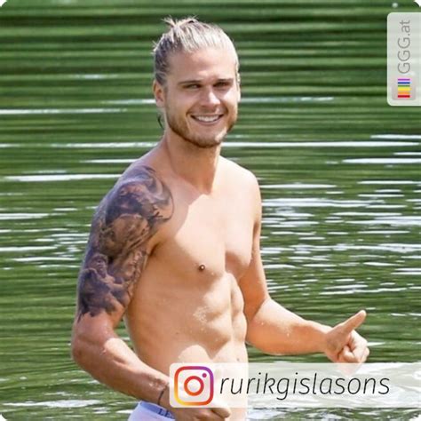 Having played for iceland since 2009, gislason gained huge popularity after entering as a substitute against argentina in the fifa world cup 2018. Bild des Tages: Rurik Gislason auf Instagram | GGG.at