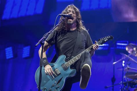 Foo fighters music featured in. Foo Fighters blame ticket touts for turning hundreds of ...