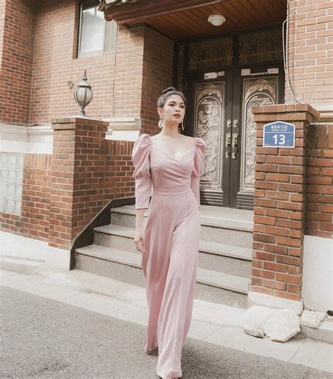 Heaven lyan salvador peralejo (born november 25, 1999) is a filipino model, actress, brand endorser, recording artist, video blogger and painter. Heaven Peralejo on Instagram: "Walk the talk ...