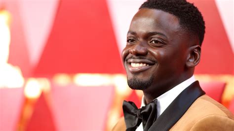 Kaluuya is one of our greatest actors. Actor Daniel Kaluuya Wears Fenty Beauty Foundation on the Oscars 2018 Red Carpet | Teen Vogue