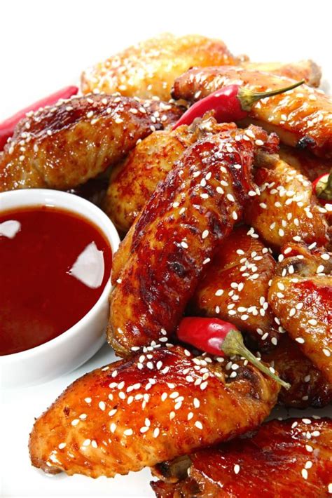 This recipe for honeyed chicken wings is sure to be a family favourite, they can be served hot or cold and are great for parties and outdoor dining. One-Pot Chicken Recipe: Korean Fried Wings | Honey chicken ...