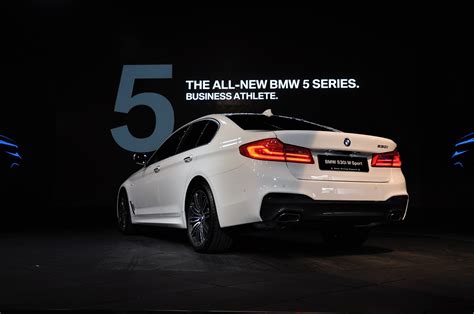520i luxury, 530e m sport, 530e sport, 520i m sport, 530i m sport and 528i m sport. New BMW 5 Series Launched In Malaysia - Autoworld.com.my
