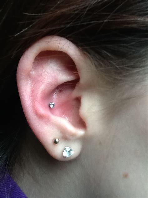 Best dual lobe and inner conch piercing idea picture for girls. Dorje Adornments — Inner conch by Marley. Jewelry by Neo ...