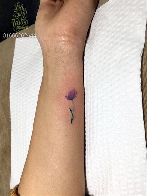 Hình xăm đôi cánh mini cho nữ. Hình xăm hoa đẹp, hình xăm cành hoa, flower tattoo, hình ...