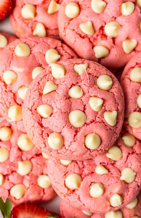 Strawberry Cake Cookies With Hershey Kisses : Strawberry ...