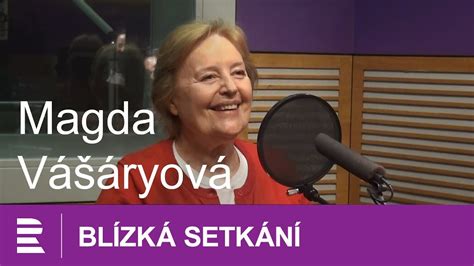 Otec byl středoškolský učitel literatury a gramatiky, matka učila němčinu. Magda Vášáryová: Prezidentka? Ženy na mě křičely, ať jdu ...