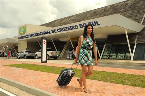 Cruzeiro do sul (, southern cross) is a municipality located on the juruá river in the west of the brazilian state of acre. Fotos do novo aeroporto internacional de Cruzeiro do Sul ...