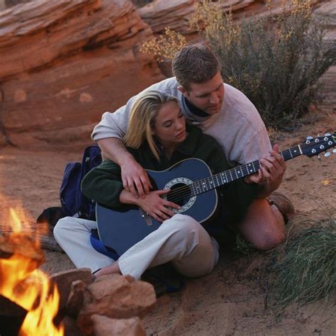 Camping is a great way to spend a romantic night or weekend with your partner. Romantic Camping Ideas | Romantic camping, Romantic ...