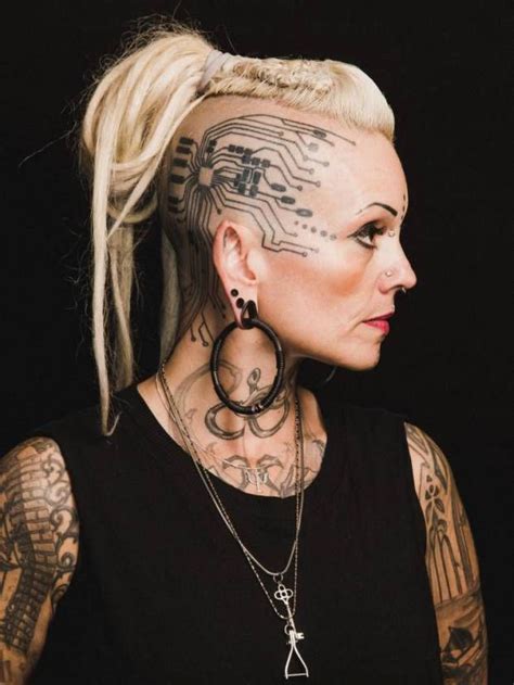 Nyc tattoo artists react to photographs of people with extreme body modification, from scarification to stretched piercings to face tattoos.artists in this v. Stunning images of body modification show the beauty in ...