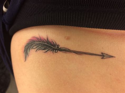 feathered-arrow-tattoo-feather-arrow-tattoo,-tattoos,-arrow-tattoo
