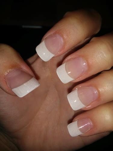 6 Easy Steps To Make Your Acrylic Nails Last Longer A 4 day event allows me to have smudge free/dented.