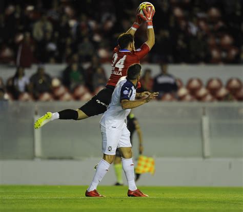 Con un de chilena de pablo magnín, el matador abrió el marcador. Independiente y Tigre igualaron sin goles en Avellaneda ...