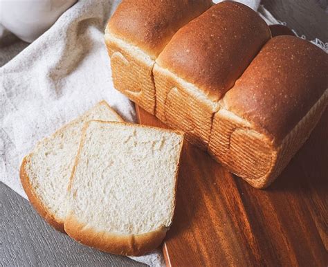 Last year when i baked whole wheat bread with i knew the benefit of tangzhong, hence was equally excited to try my hands on hokkaido bread. A Complete Guide to Making Japanese Hokkaido Whole Wheat Milk Bread (Tangzhong Method) : recipes