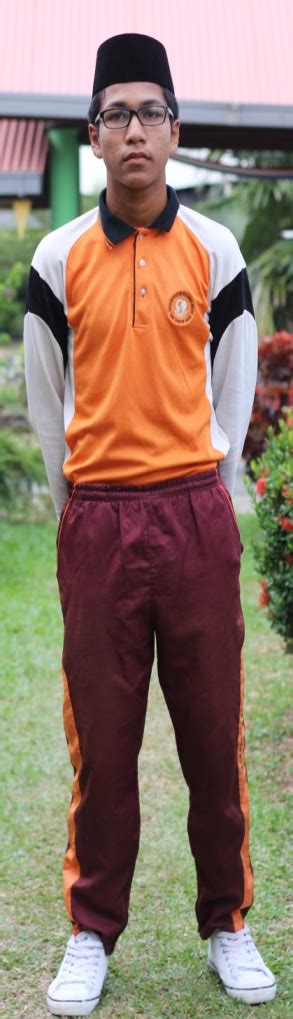 Ingatlah walaupun anda tidak bisa membuat seseorang menyukai anda, anda bisa membuat diri anda layak dikenali lebih jauh. SEK MEN KEB GHAFAR BABA: PAKAIAN SERAGAM SEKOLAH MENENGAH ...