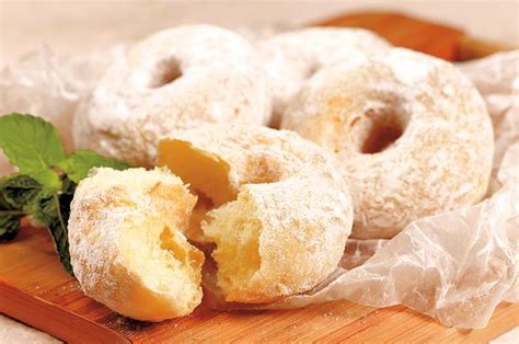 Jajanan donat sederhana, enak, empuk, lembut, dan praktis untuk jualan. Resep Donat Kentang Takaran Sendok : Resep Donat kentang oleh DhiEan VioLita Nugraha - Cookpad ...