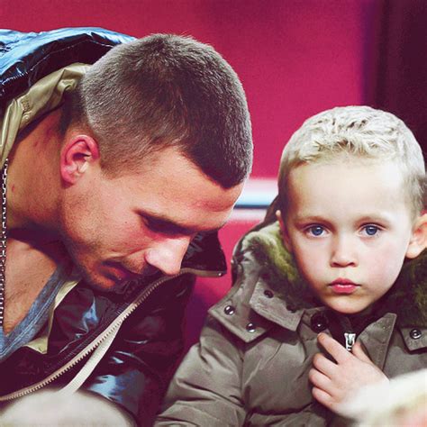 Lukas podolski haberleri sayfasında lukas podolski ile ilgili tüm haberleri, gelişmeleri ve son dakika haberlerini okuyabilirsiniz. Lu Lu Lu Lukas Podolski — Lukas Podolski and his son Louis ...