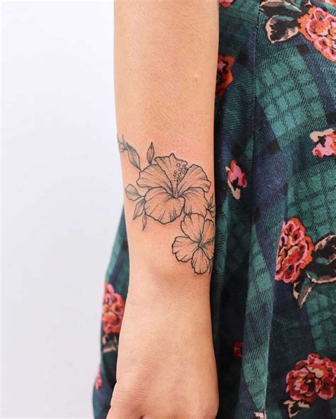 If you wonder what the magnificent tattoos look like, take look at the best pictures we collected. Wrapping hibiscus tattoo by Zaya Hastra (With images ...