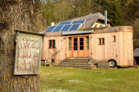 Der kalkputz weiss von baumit enthält bis zu 3% weisszement. Wohnwagon - Probewohnen & Besichtigen | Wohnen, Haus ...