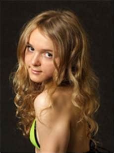 The purpose of our agency is to promote young russian models each following her own style of posing and costuming! Vladmodel Yulya N23 - Foto
