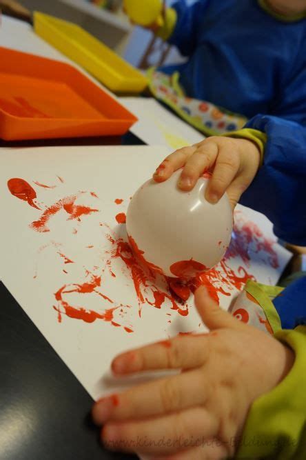 Fasching » bastelideen zum fasching » fasching basteln. Alter: ab 1,5 Jahren Besonders gefördert: Feinmotorik H… | Basteln kinder unter 3, Fasching ...
