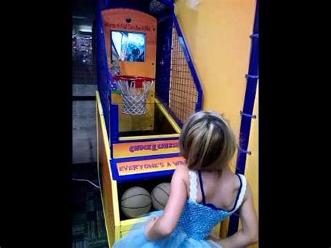 This is why you can be absolutely sure that playing flash games on addicting games is completely safe. Monkey doodle playing basketball - YouTube